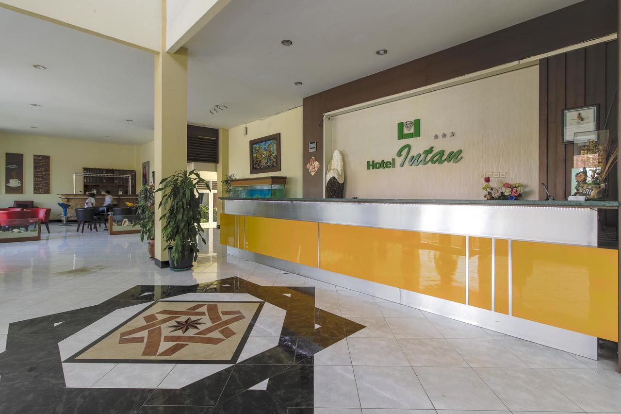 Reddoorz Plus Near Grage City Mall Чиребон Экстерьер фото